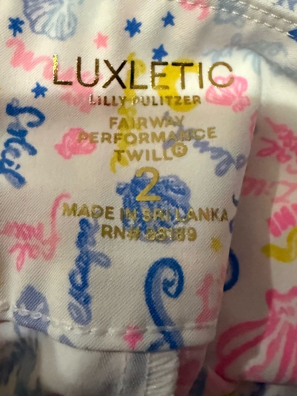 🌴NWOT Lilly Pulitzer Luxletic Corso Golf Pants| Summer Serenade Golf|Size 2🌴 - Picture 5 of 8